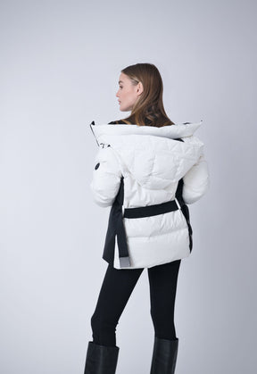 sustainable winter coat with belt and removable hood