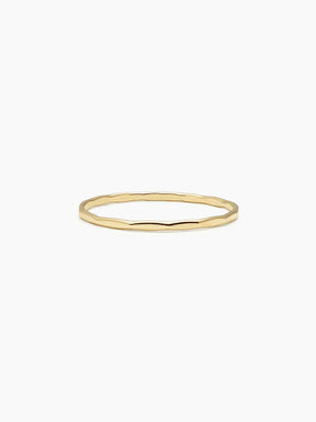 textured sustainable recycled 14k gold ring