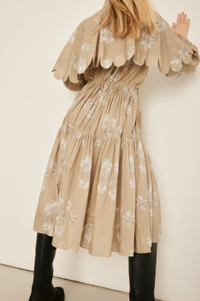 Alyssa Cape Dress | Beige Floral