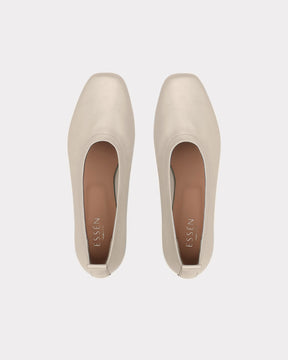 ivory leather flats made in italy 