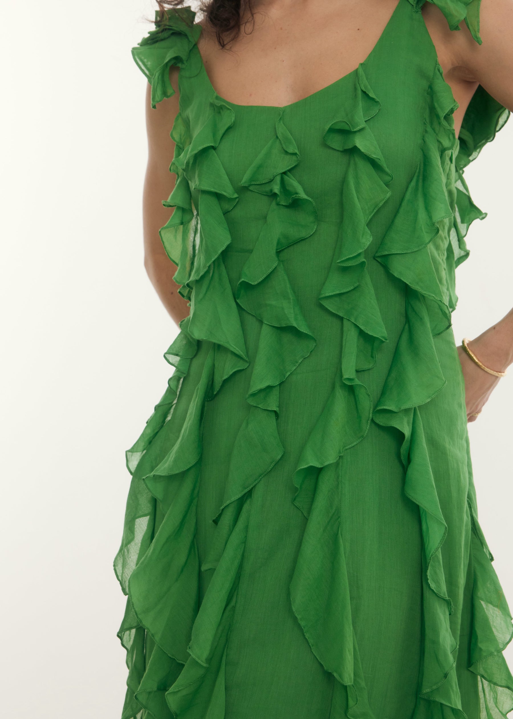 ruffle detailing sleeveless green cocktail dress