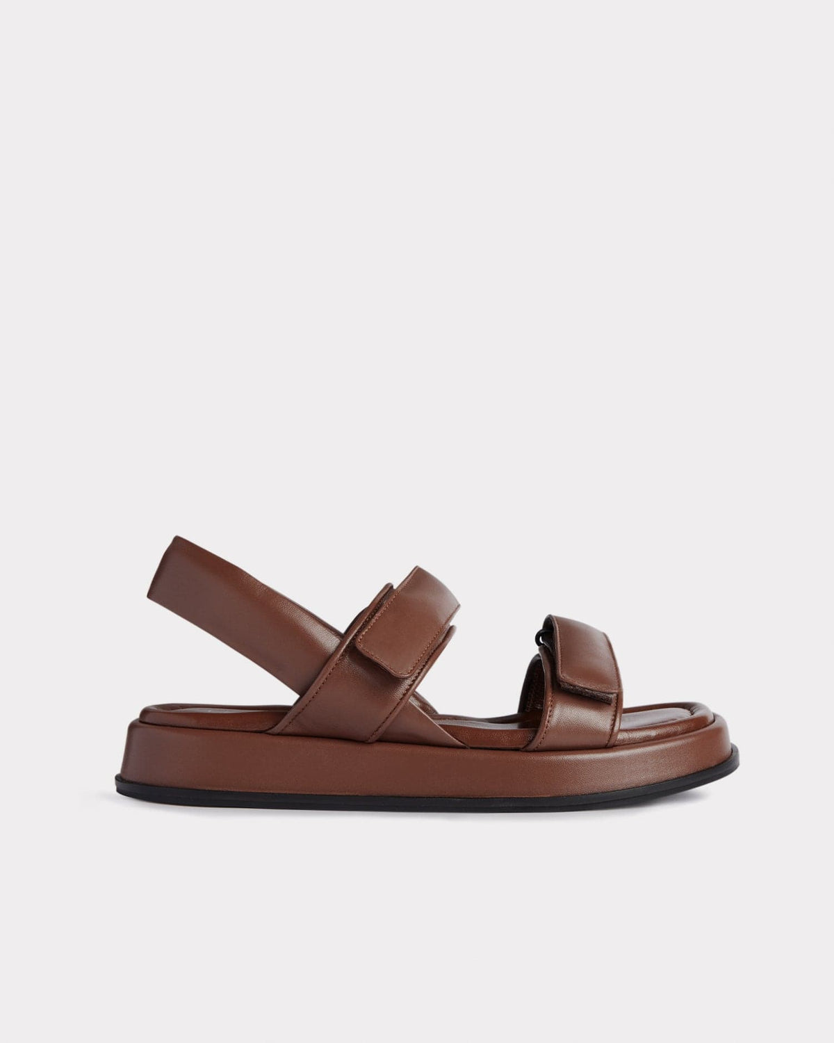 chunky trendy summer sandals in brown leather