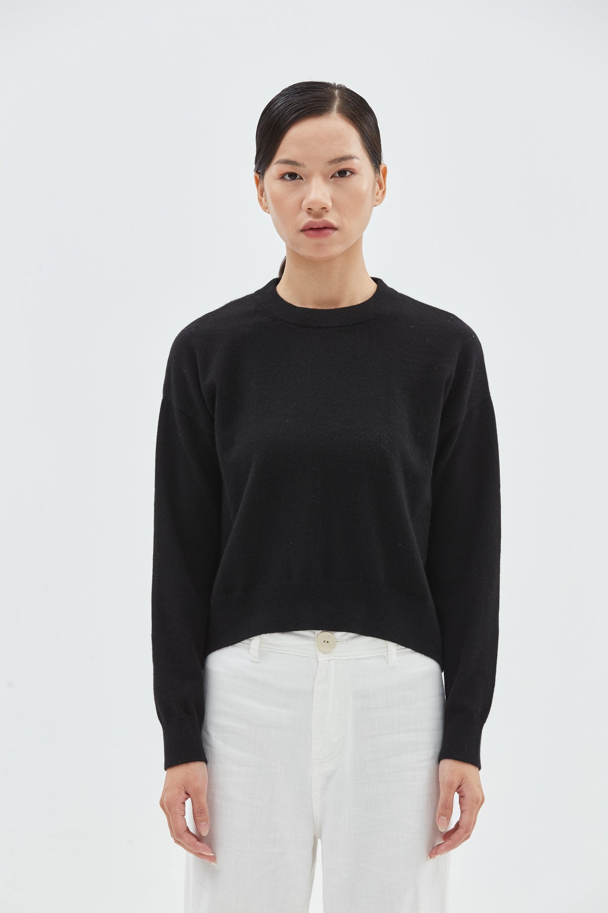 The Cropped Cashmere Crewneck