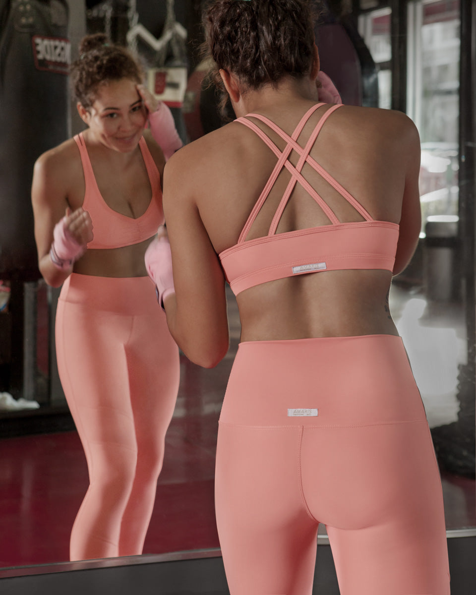 Sustainable matching workout set in guava (light pink)