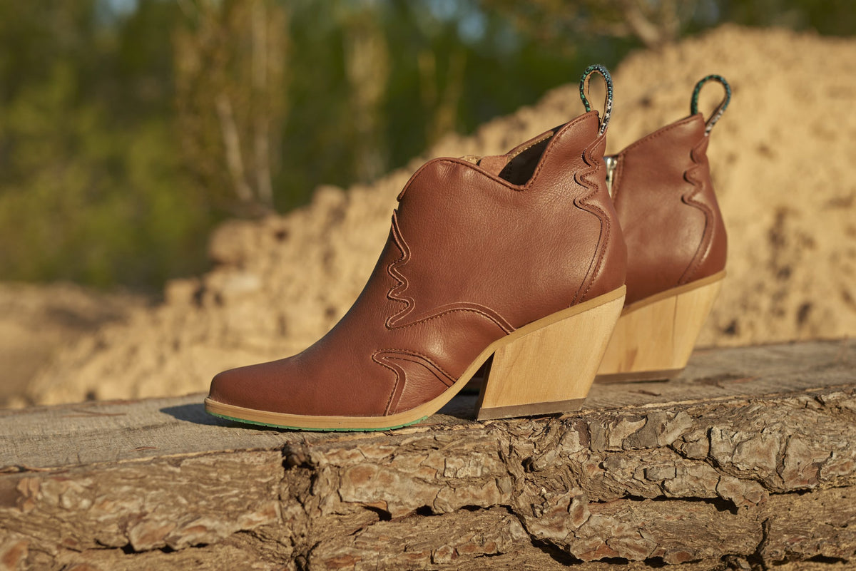 vegan leather ankle boots in cognac 
