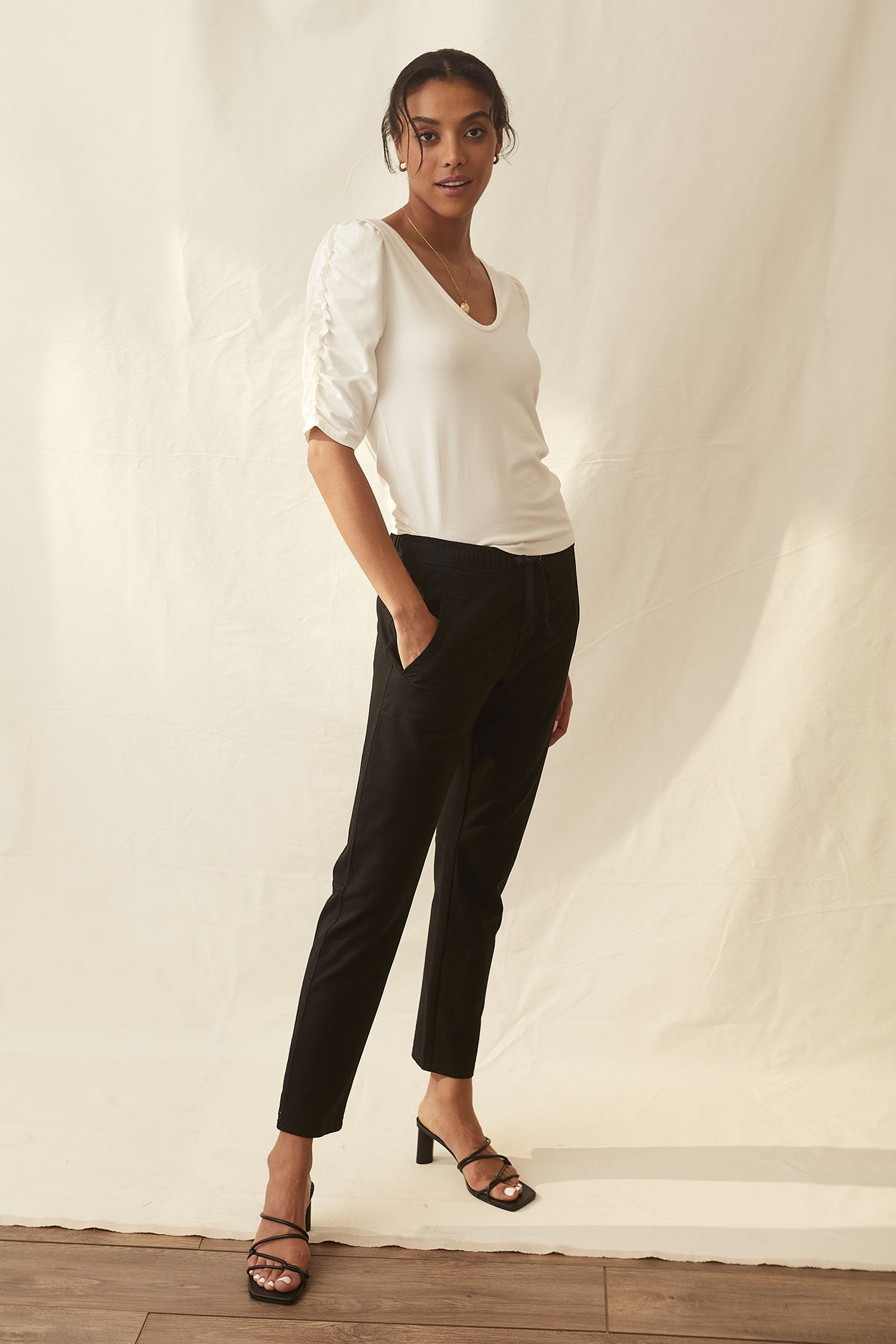 sustainable cotton tailored pants for travel in black