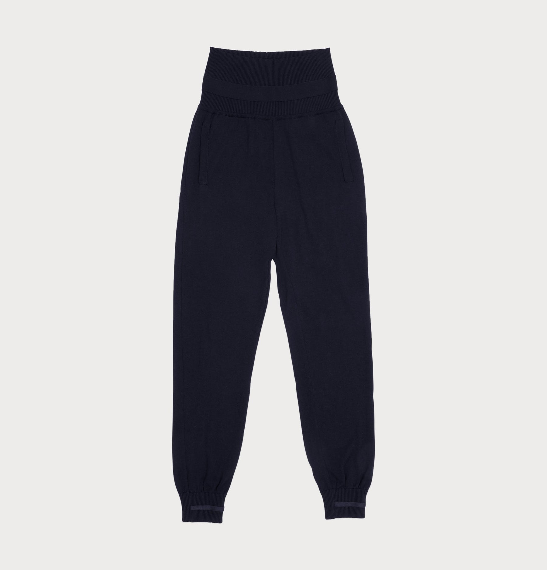 navy pima cotton jogger made from sustainable materials