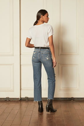 high-rise comfort stretch wide leg jean with a button fly