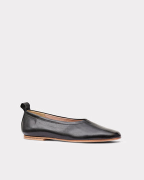 The Foundation Flat - Black