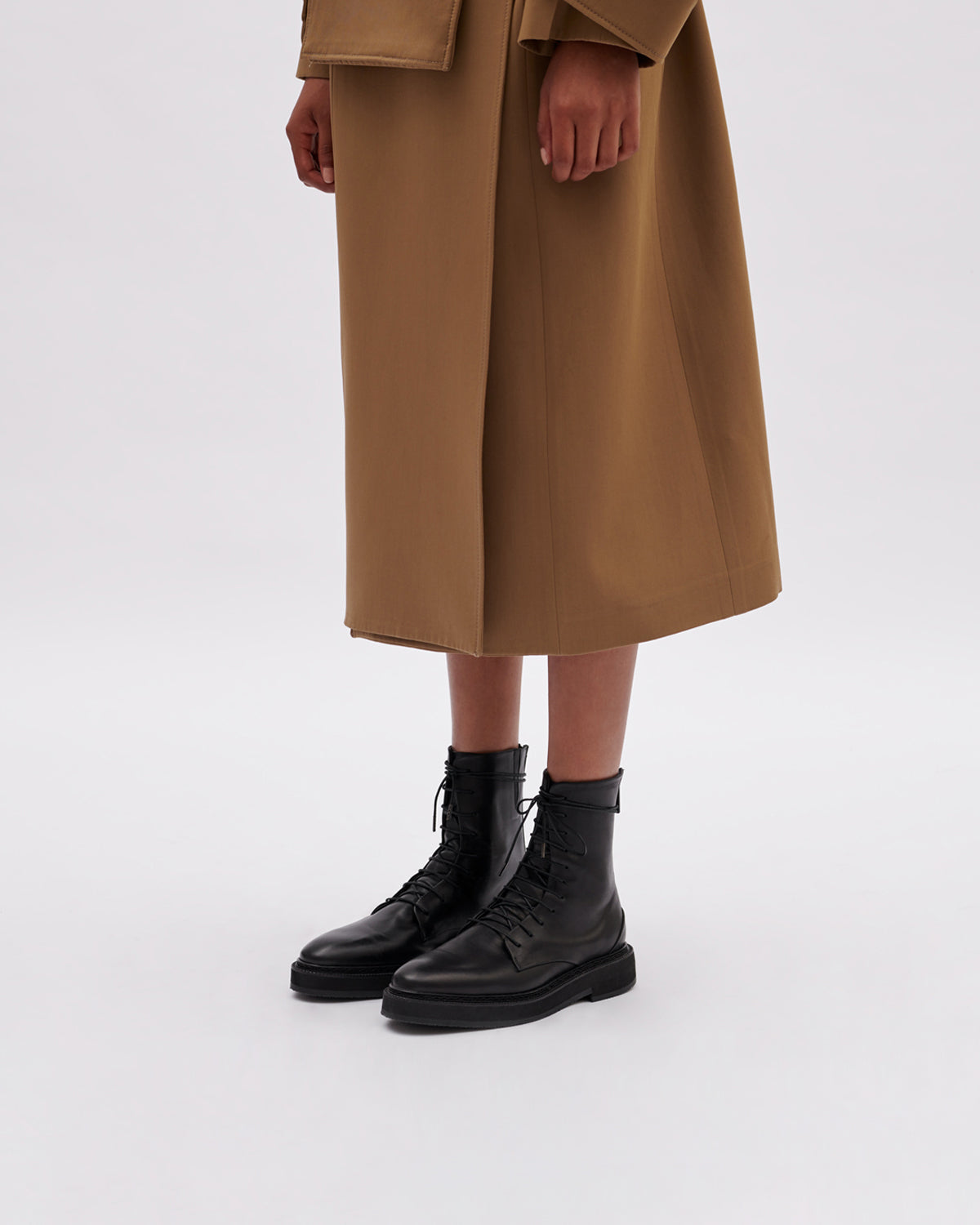 The Classic Combat - Black (MADE TO ORDER)